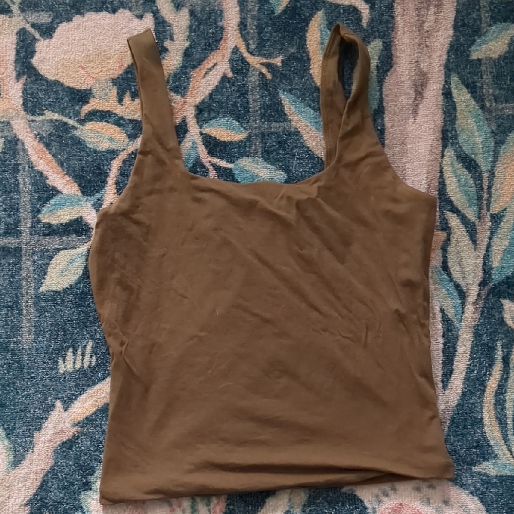 Everlane Supima Sleeveless Top - Picture 2 of 3
